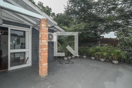 Varanda de casa à venda com 2 quartos, 116m² em Jardim Sabará, Porto Alegre