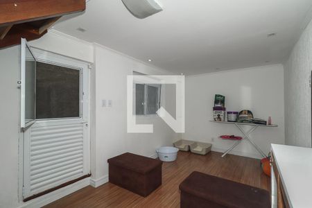 Sala 2 de casa à venda com 2 quartos, 116m² em Jardim Sabará, Porto Alegre