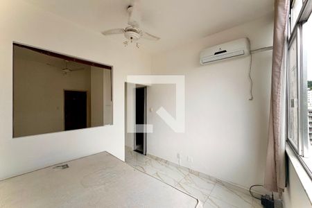 Kitnet/Studio para alugar com 1 quarto, 30m² em Laranjeiras, Rio de Janeiro