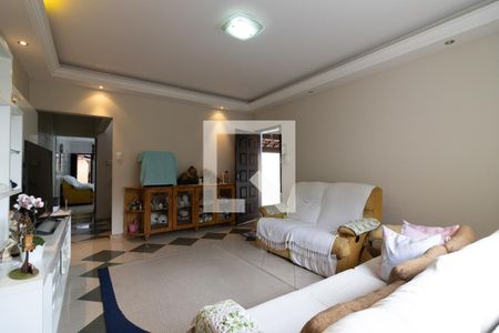 Casa à venda com 3 quartos, 200m² em Jardim Penha, São Paulo