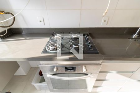 Cozinha e Área de Serviço de apartamento à venda com 2 quartos, 55m² em Azenha, Porto Alegre