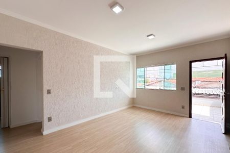 Sala de casa para alugar com 2 quartos, 60m² em Jardim Lauro Gomes, São Bernardo do Campo