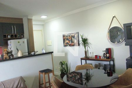 Sala de apartamento à venda com 2 quartos, 50m² em Vila Endres, Guarulhos