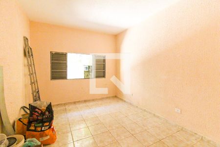 Quarto 2 de casa para alugar com 2 quartos, 60m² em Vila Verde, São Paulo