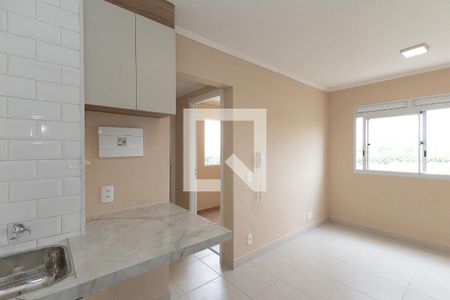 Sala / Cozinha  de apartamento para alugar com 2 quartos, 32m² em Vila Maria, São Paulo