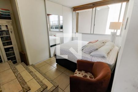 Suíte de apartamento à venda com 1 quarto, 45m² em Vila Tramontano, São Paulo