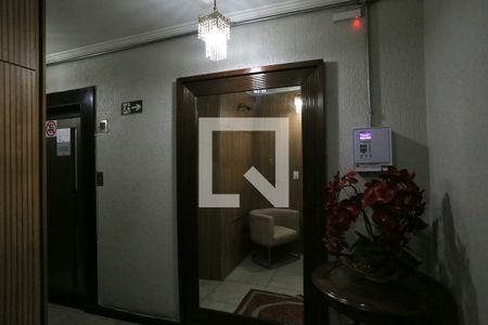 Hall de apartamento à venda com 2 quartos, 80m² em Nova Floresta, Belo Horizonte