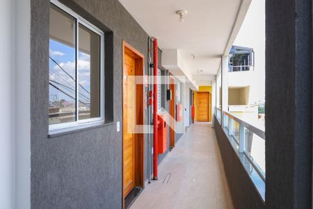 Entrada  de apartamento para alugar com 2 quartos, 36m² em Cidade Antônio Estêvão de Carvalho, São Paulo
