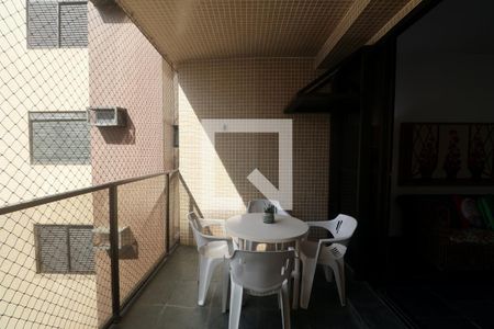 Varanda de apartamento para alugar com 2 quartos, 80m² em P. Pitangueiras, Guarujá