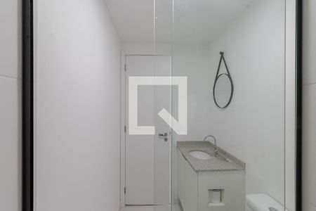 Banheiro de apartamento para alugar com 2 quartos, 38m² em Vila Nova Conceição, São Paulo