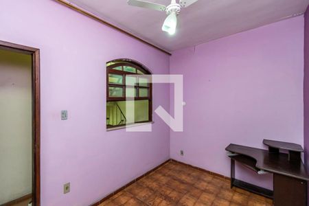 Quarto 1 de casa à venda com 2 quartos, 90m² em Brás de Pina, Rio de Janeiro