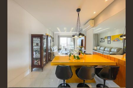 Sala de apartamento à venda com 3 quartos, 99m² em Vila Osasco, Osasco