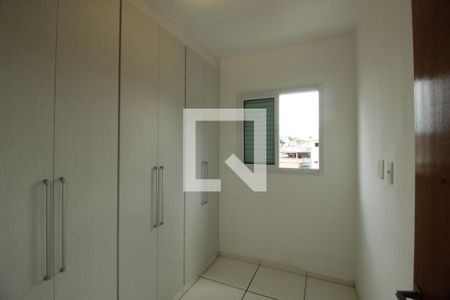 Quarto 2 de apartamento para alugar com 2 quartos, 100m² em Vila Junqueira, Santo André