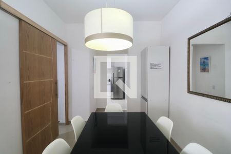 Sala de apartamento para alugar com 3 quartos, 90m² em Barra Funda, Guarujá