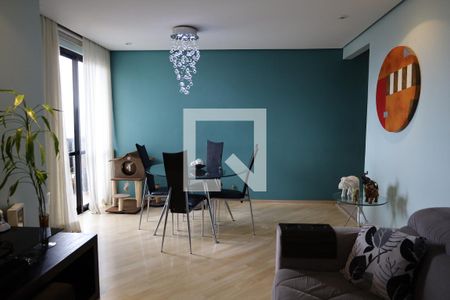 Apartamento à venda com 3 quartos, 72m² em Jardim Luanda, São Paulo