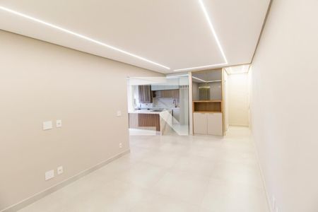 Sala  de apartamento para alugar com 3 quartos, 97m² em Empresarial 18 do Forte, Barueri