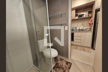 Banheiro de kitnet/studio à venda com 1 quarto, 26m² em Vila Cordeiro, São Paulo