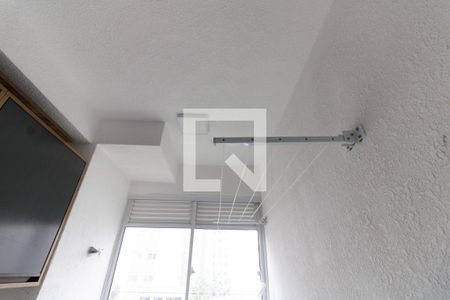 Lavanderia de apartamento à venda com 2 quartos, 45m² em Parque Bristol, São Paulo