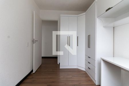 Quarto 1 de apartamento para alugar com 2 quartos, 45m² em Parque Bristol, São Paulo