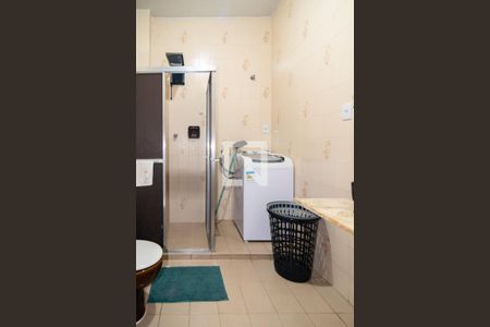 Banheiro Serviço de apartamento para alugar com 2 quartos, 80m² em Bela Vista, São Paulo