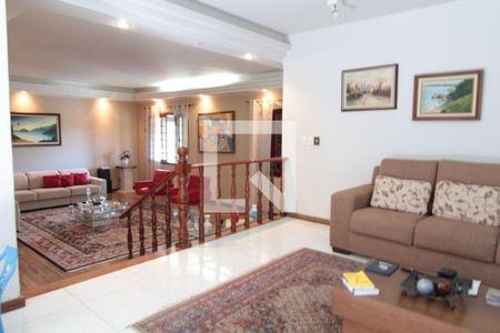 Casa à venda com 4 quartos, 380m² em Jacaré, Niterói