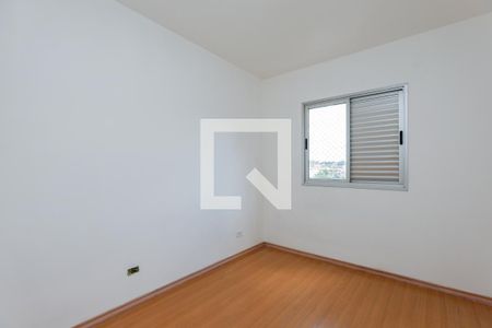 Quarto 1 de apartamento para alugar com 2 quartos, 58m² em Parque Taboao, Taboão da Serra