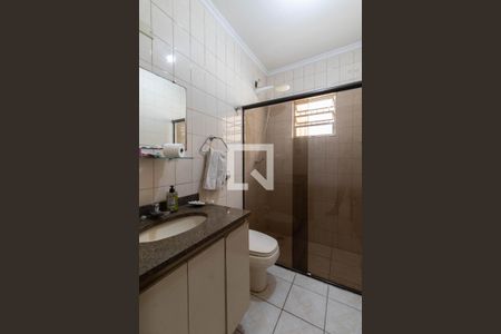 Banheiro de casa à venda com 3 quartos, 155m² em Cidade Antônio Estêvão de Carvalho, São Paulo