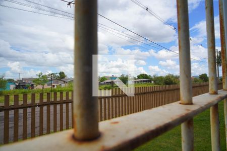 Sala_Vista  de apartamento para alugar com 2 quartos, 42m² em Sarandi, Porto Alegre