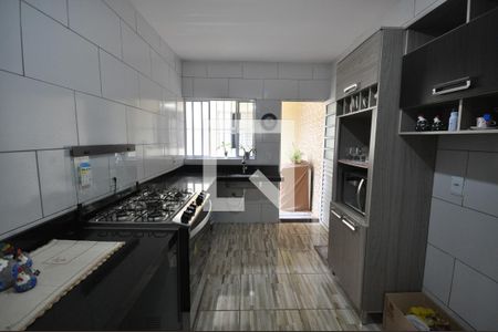 Cozinha de casa à venda com 2 quartos, 120m² em Parque Edu Chaves, São Paulo