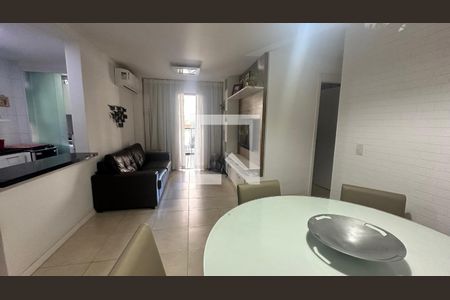 Sala de apartamento para alugar com 3 quartos, 100m² em Recreio dos Bandeirantes, Rio de Janeiro