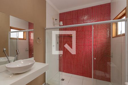 Banheiro da Suíte  de casa de condomínio para alugar com 3 quartos, 125m² em Residencial Real Park Sumaré, Sumaré