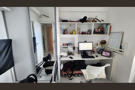 Quarto 1 de apartamento para alugar com 2 quartos, 84m² em Horto Florestal, Salvador