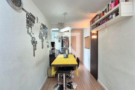 Sala de apartamento à venda com 2 quartos, 44m² em Loteamento Parque São Martinho, Campinas