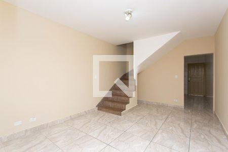 Sala de casa para alugar com 2 quartos, 73m² em Jardim das Camelias, São Paulo