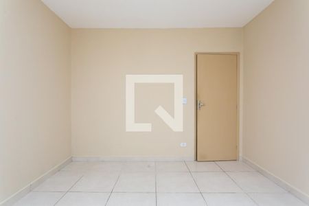 Quarto 1  de casa para alugar com 2 quartos, 73m² em Jardim das Camelias, São Paulo