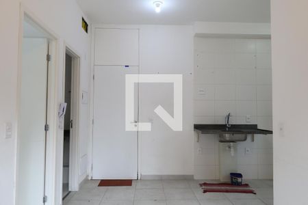 Apartamento à venda com 2 quartos, 34m² em Jurubatuba, São Paulo