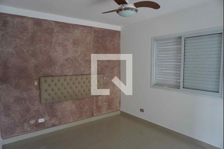 Suite de casa de condomínio para alugar com 2 quartos, 248m² em Suru, Barueri