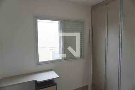 Quarto2 de casa de condomínio para alugar com 2 quartos, 248m² em Suru, Barueri