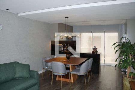 Casa de Condomínio para alugar com 3 quartos, 150m² em Parque Rincao, Cotia