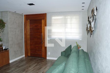 Casa de Condomínio para alugar com 3 quartos, 150m² em Parque Rincao, Cotia