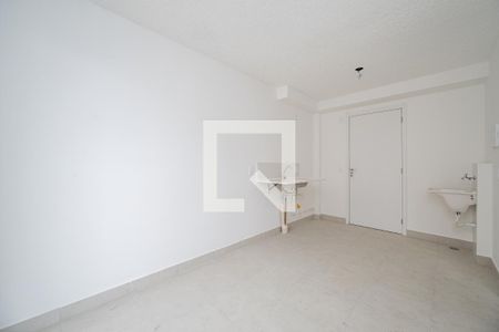 Studio de kitnet/studio para alugar com 1 quarto, 27m² em Jardim Itacolomi, São Paulo