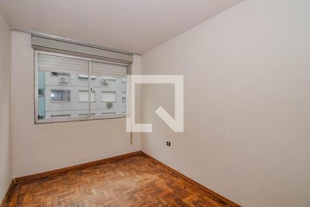 Quarto 1 de apartamento para alugar com 3 quartos, 70m² em Sarandi, Porto Alegre