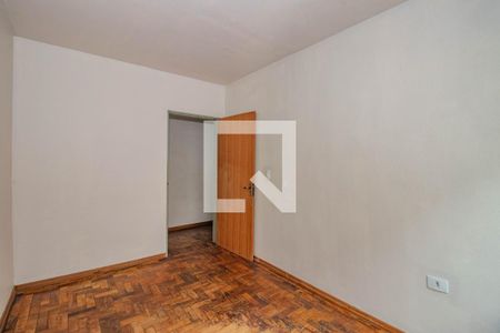 Quarto 1 de apartamento para alugar com 3 quartos, 70m² em Sarandi, Porto Alegre