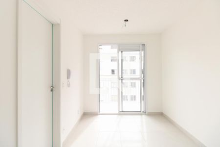 Sala  de apartamento para alugar com 1 quarto, 38m² em Guaiauna, São Paulo