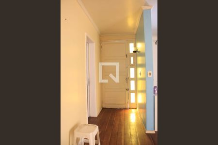 Quarto de casa à venda com 4 quartos, 298m² em Bom Jesus, Porto Alegre