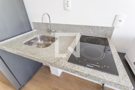 Sala/Cozinha de apartamento para alugar com 1 quarto, 30m² em Moema, São Paulo