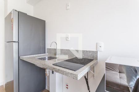 Sala/Cozinha de apartamento para alugar com 1 quarto, 30m² em Moema, São Paulo