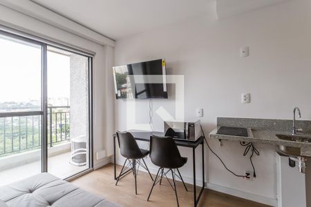 Sala/Cozinha de apartamento para alugar com 1 quarto, 30m² em Moema, São Paulo