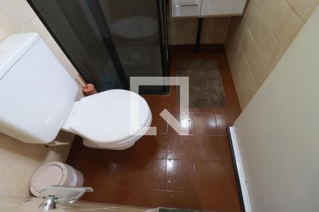Banheiro de apartamento para alugar com 1 quarto, 38m² em Centro, Ribeirão Preto
