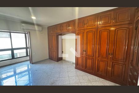Apartamento à venda com 4 quartos, 240m² em Barra da Tijuca, Rio de Janeiro